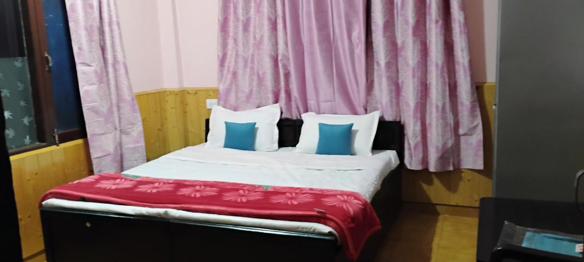 Thakur Homes- Couple And Family Friendly Homestay Shimla Exterior foto